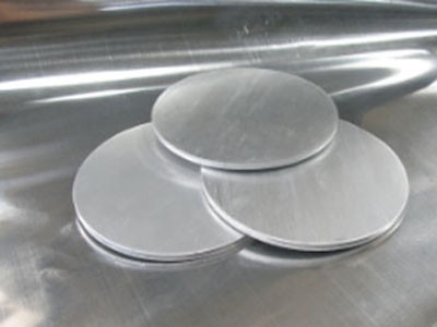 Círculo de aluminio suave para sartén